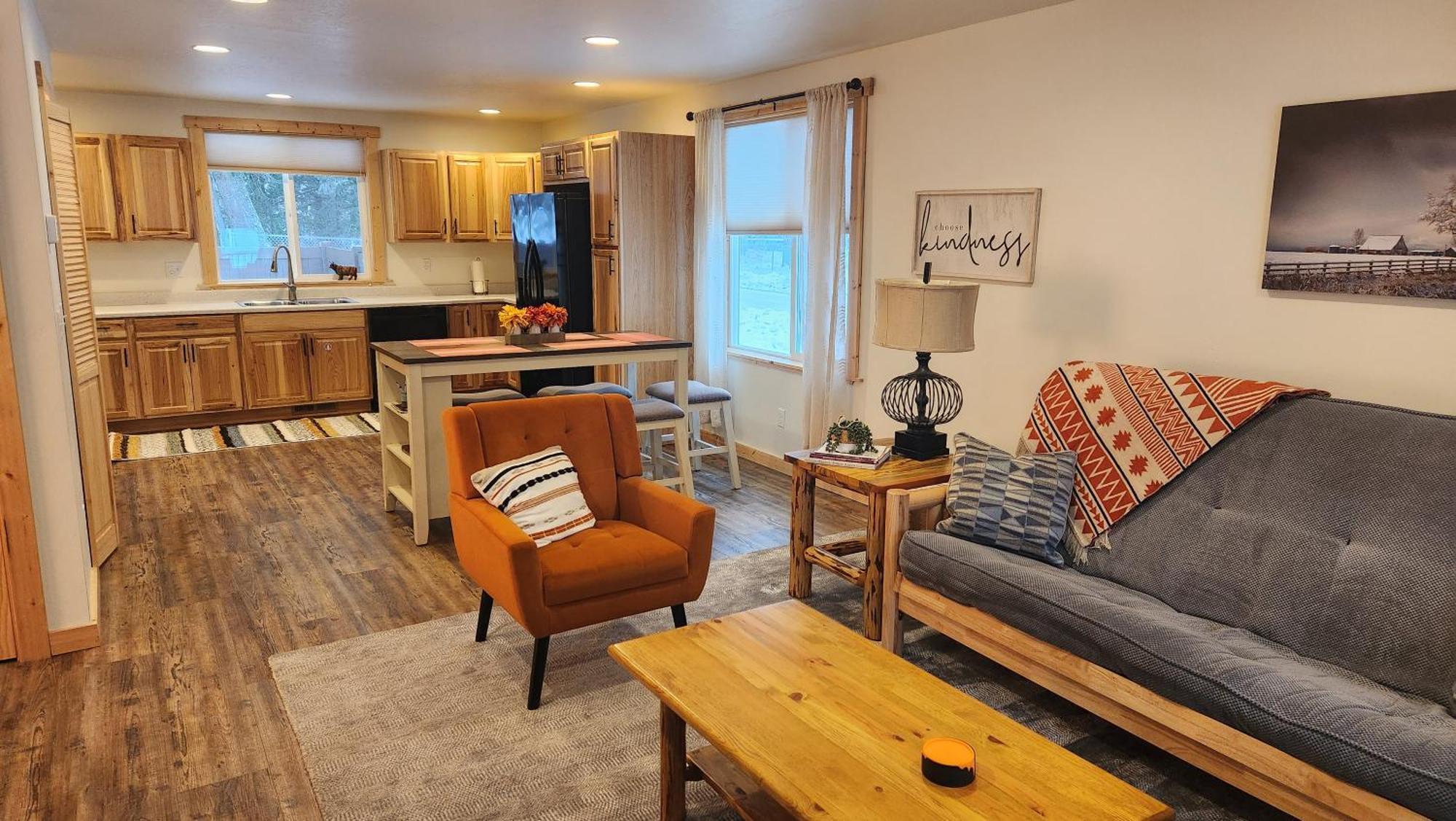Beargrass Lodging & Rv Resort Hungry Horse Eksteriør billede