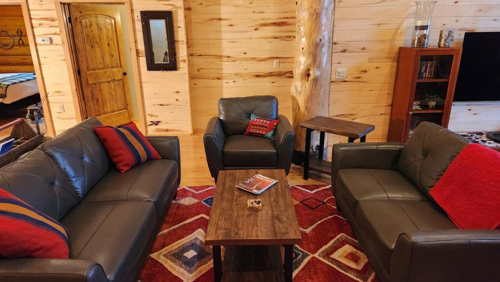 Beargrass Lodging & Rv Resort Hungry Horse Eksteriør billede