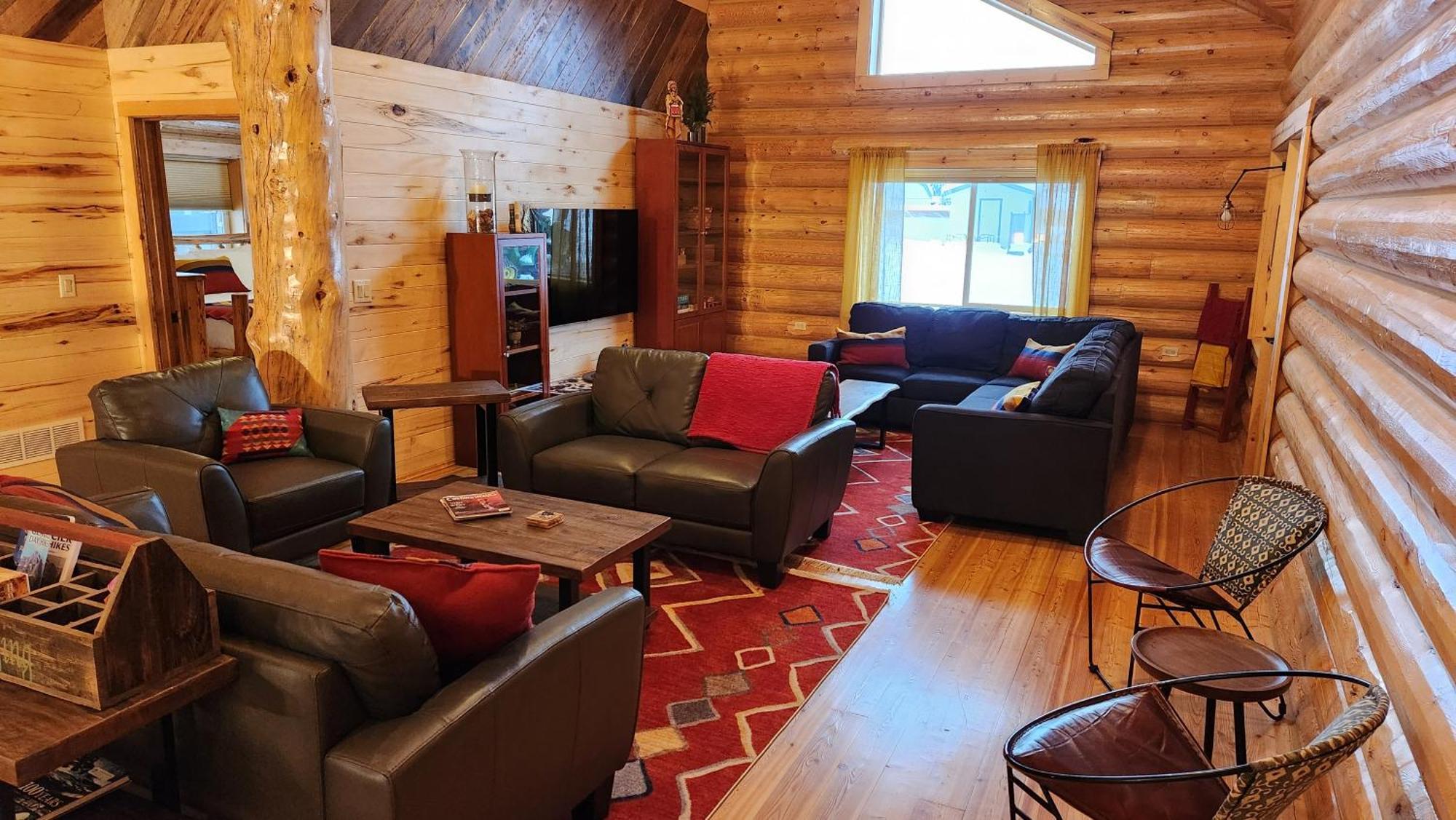 Beargrass Lodging & Rv Resort Hungry Horse Eksteriør billede