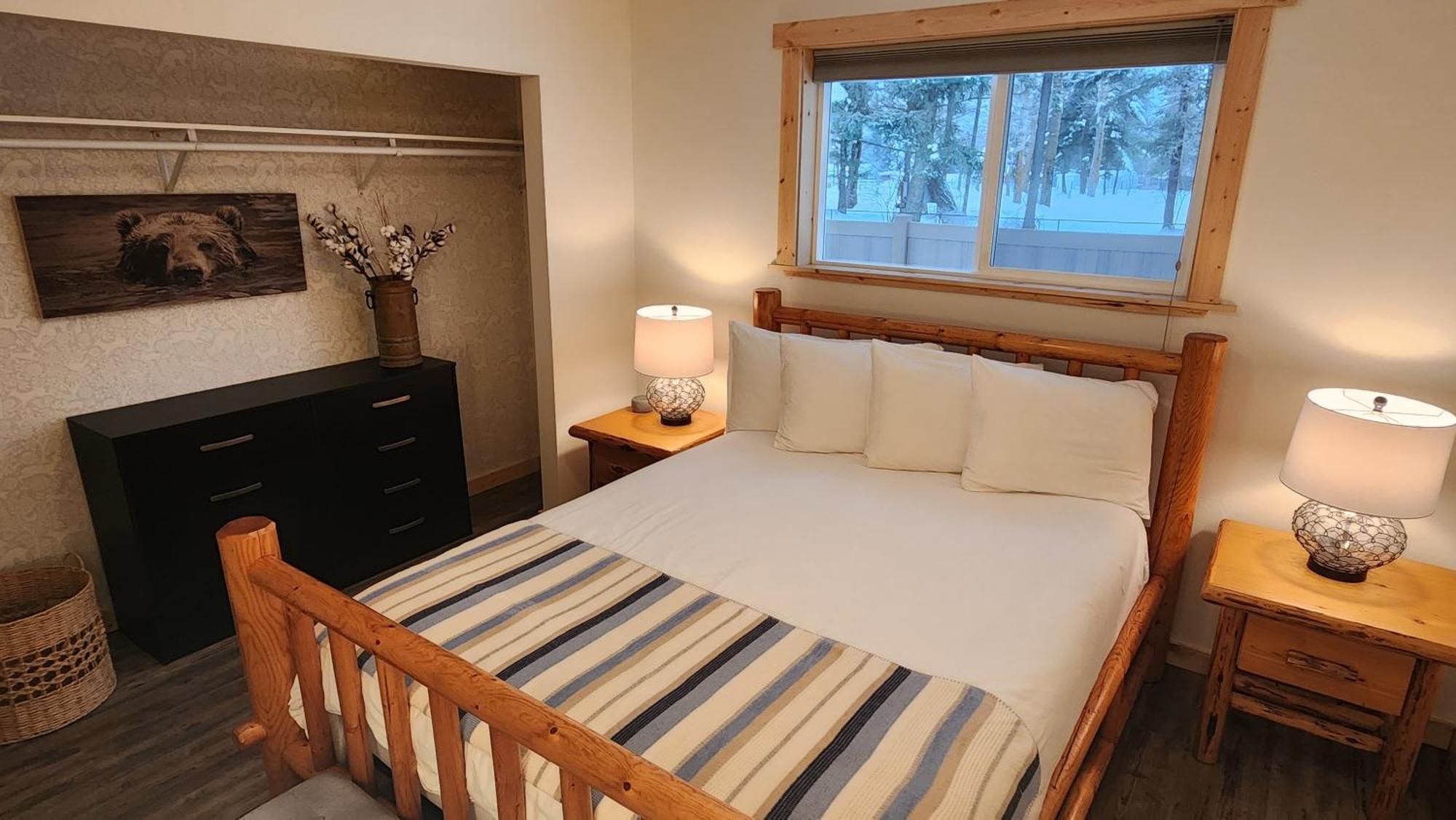 Beargrass Lodging & Rv Resort Hungry Horse Eksteriør billede