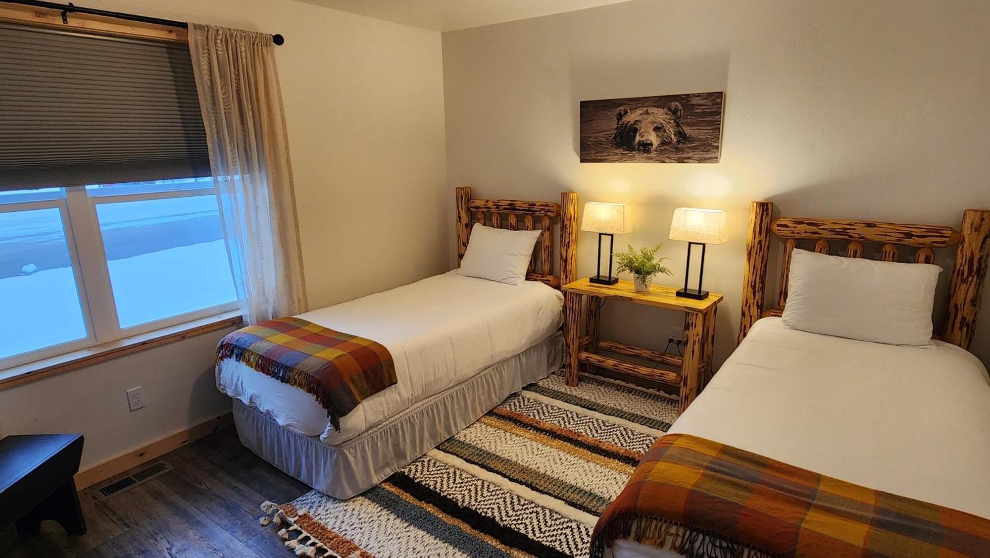 Beargrass Lodging & Rv Resort Hungry Horse Eksteriør billede